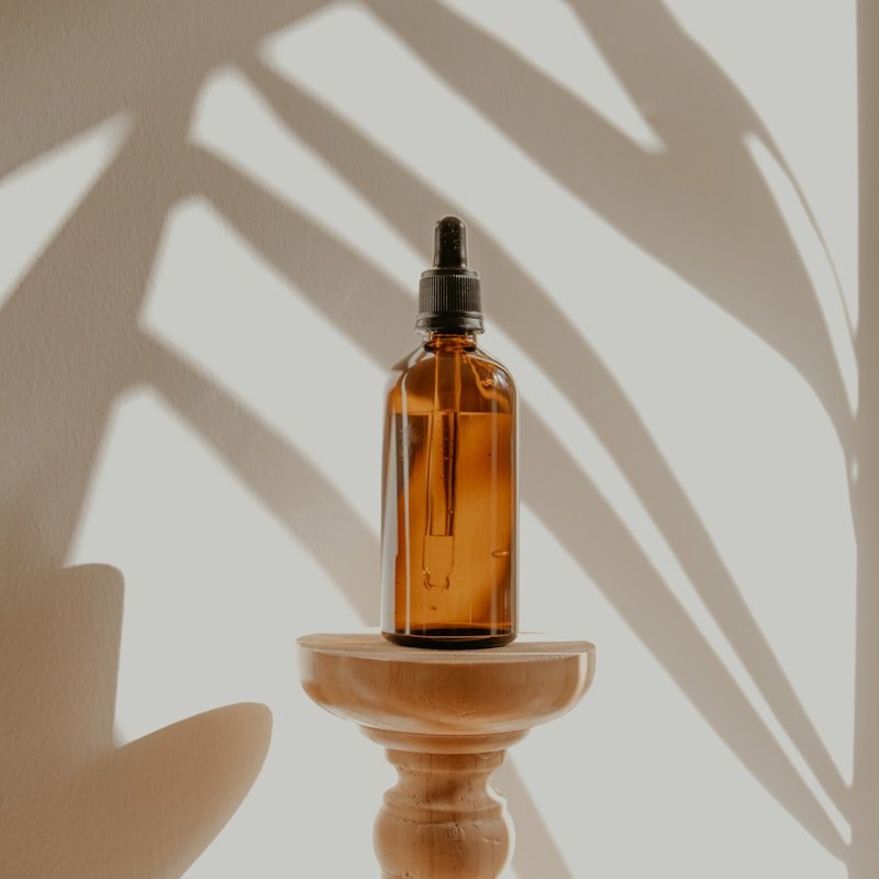 Ultrasonic essential oil aroma diffuser with glowing warm mist
